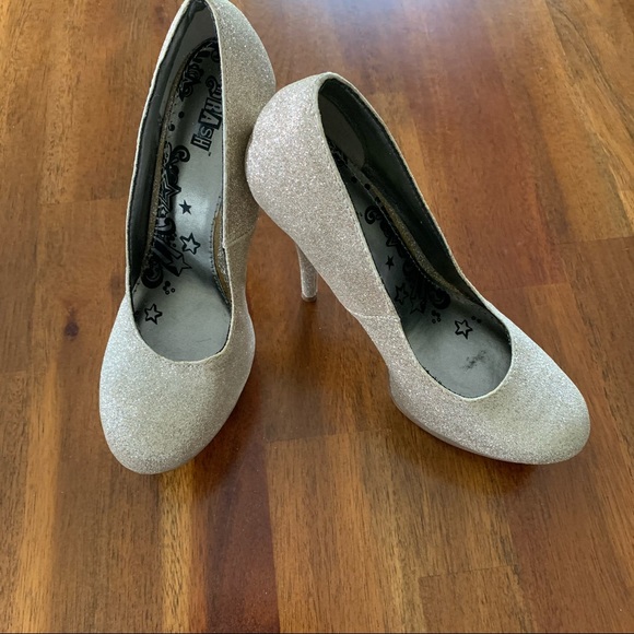 Trash Platform Shoes - Picture 2 of 8